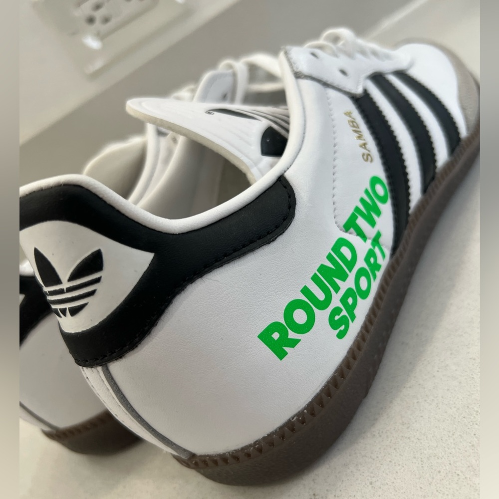🔥🔥🔥 NWT adidas x Round Two :: White Samba :: US 9 UK 8.5 EU 42 2/3